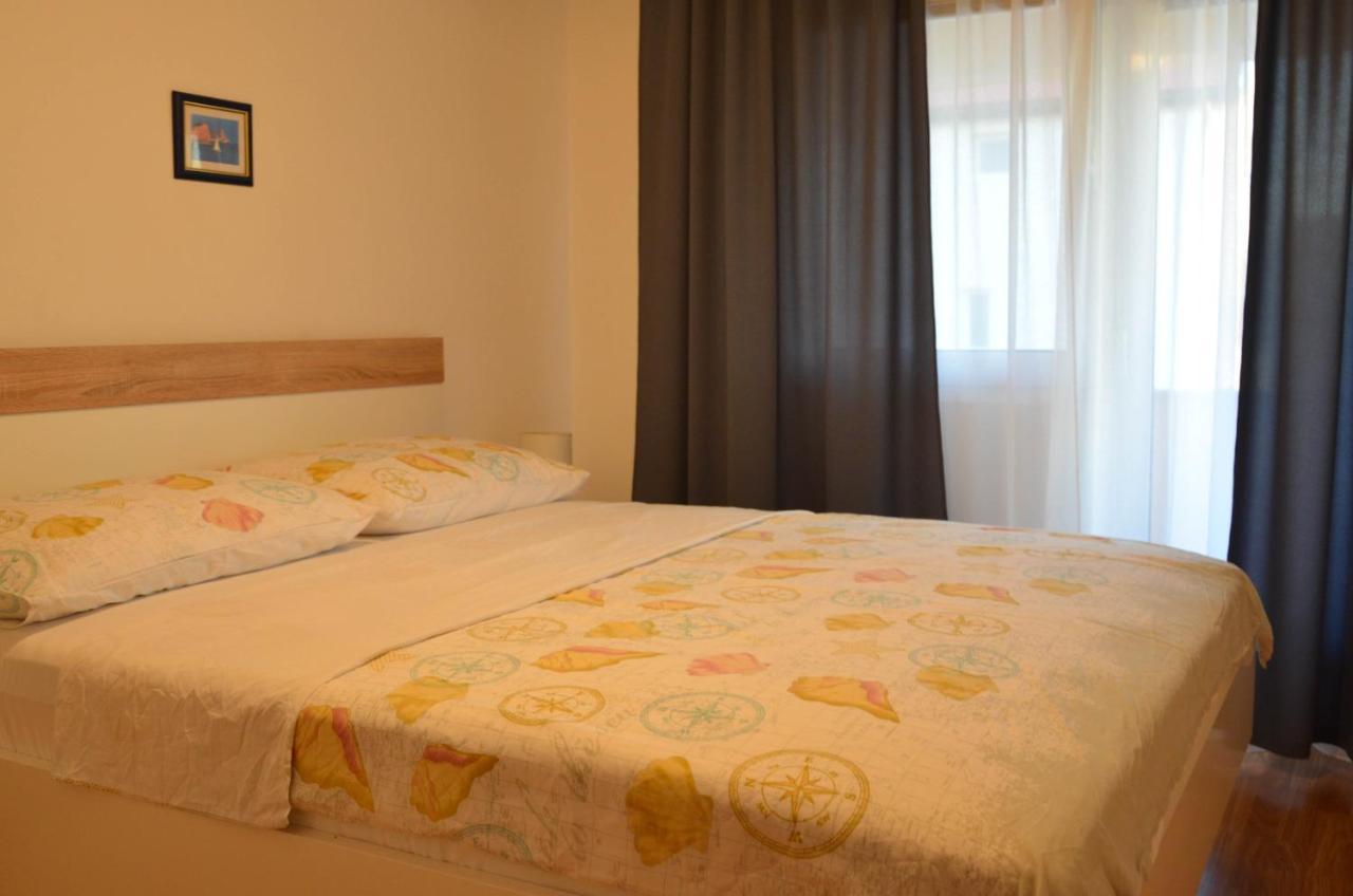 Apartments Tomas เบทินา ภายนอก รูปภาพ