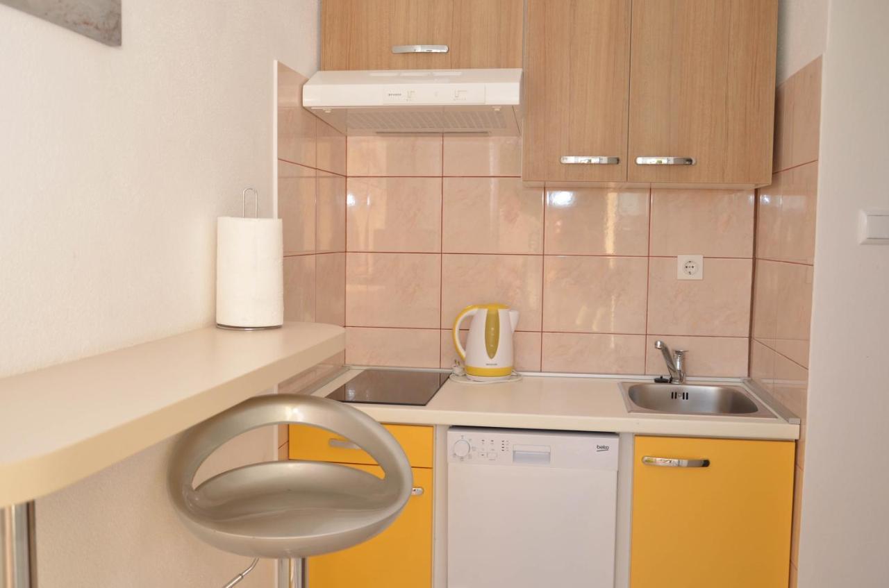 Apartments Tomas เบทินา ภายนอก รูปภาพ
