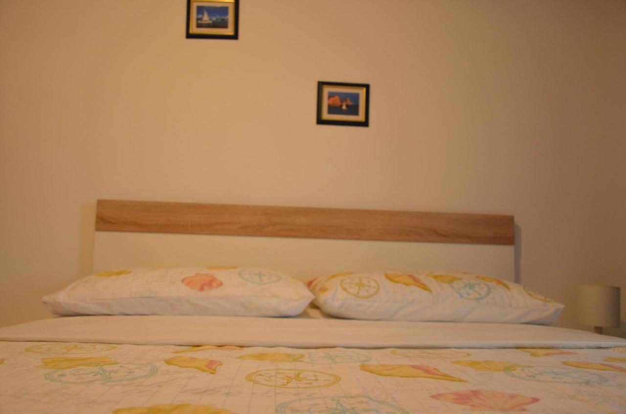 Apartments Tomas เบทินา ภายนอก รูปภาพ