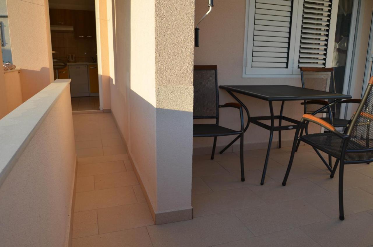 Apartments Tomas เบทินา ภายนอก รูปภาพ