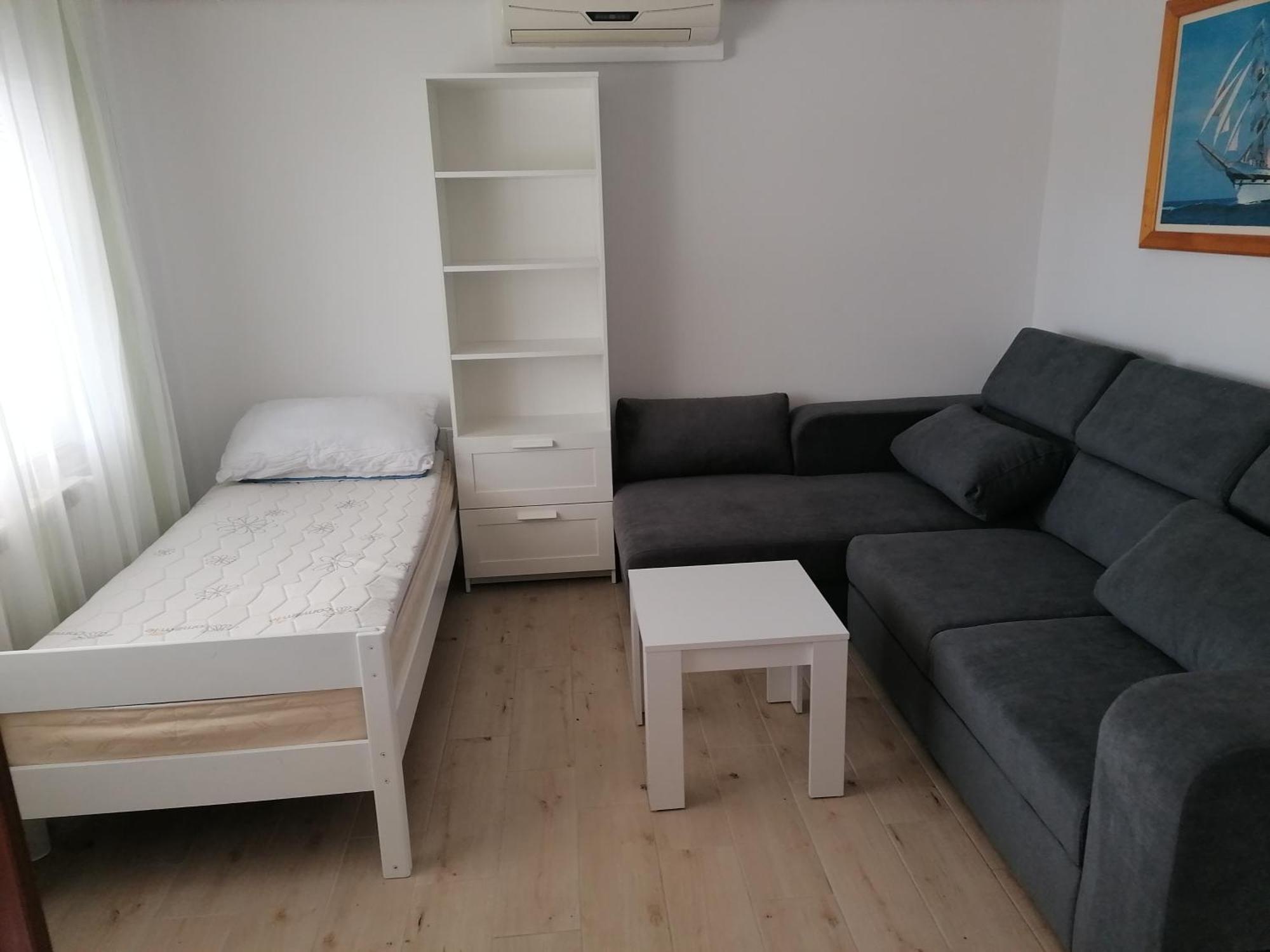 Apartments Tomas เบทินา ภายนอก รูปภาพ